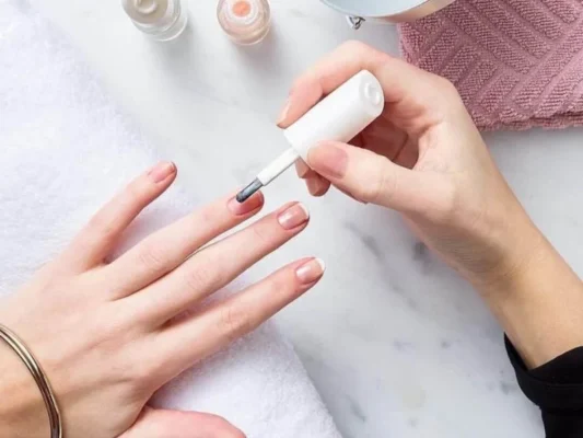 cach son mong tay 6 e5c05b17c9694b5e84cd47b14b393911