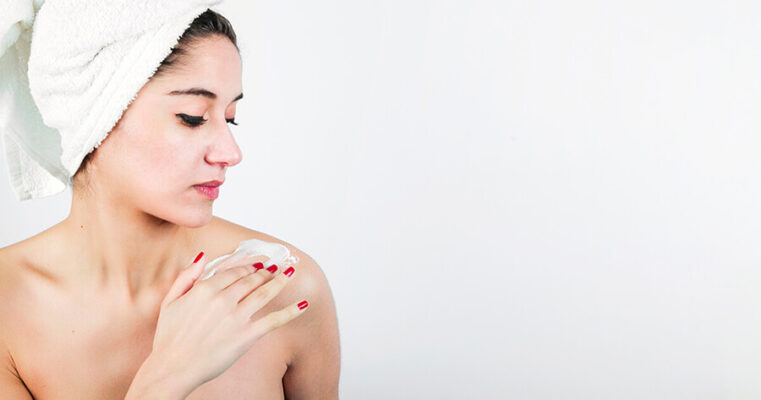 Tay da chet se han che tinh trang viem da ngan ngua mun an va dieu tiet ba nhon