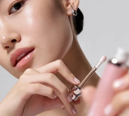 son duong moi La Mer The Lip Volumizer chinh hang myphamheracom 1.jpg 1 e1749624567182