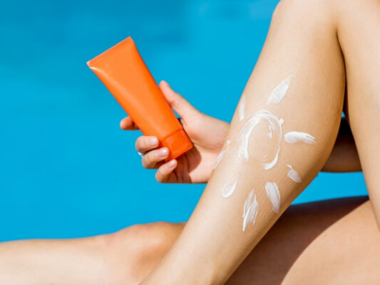 f37e7955 kem chong nang pho rong 1