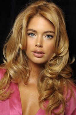 Makeup lễ hội sẽ không trọn vẹn nếu thiếu một chút nhũ